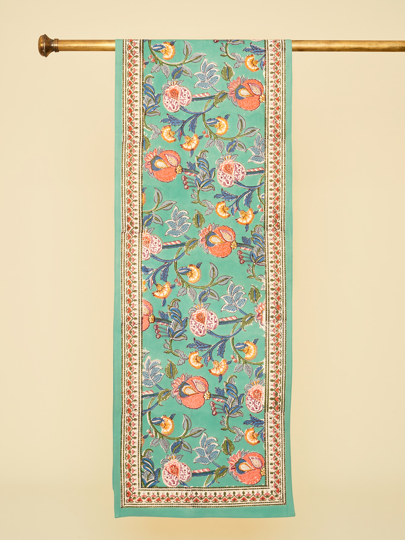 Table runner 45 x 240 cm • Simrane